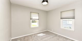 5301 Evanston Avenue Gallery 22