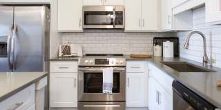 53 West Luxury Apartments Gallery 3