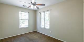 1531 S LONGSPUR Lane Gallery 18