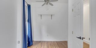 13 2nd Ave Gallery 18