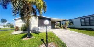 611 Sunset Lane Gallery 1