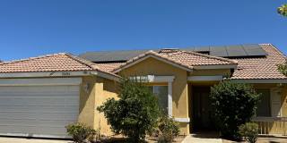 Great Family Home in Southwest Bakersfield Gallery 1