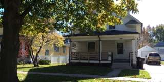 1237 Peach St Gallery 1