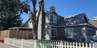 8111 Filifera Way Gallery 1