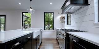 1110 W 22 1/2 St Gallery 6