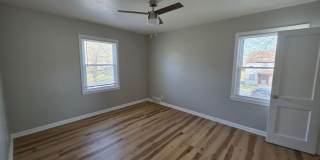 Cozy & Updated Duplex – Close to UMKC, Rockhurst & More Gallery 11