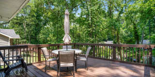 714 Woodlawn Dr - Furnished Rental Gallery 4