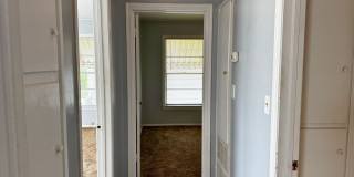 Conveniently located 2 Bed 1 Bath in Faith Village! Gallery 10