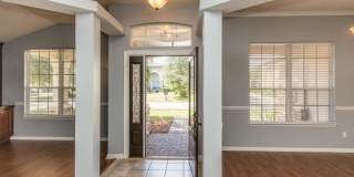 3515 LAUREL LEAF Drive Gallery 4