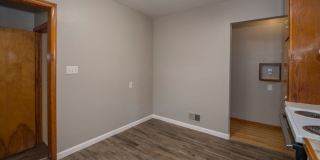 2001 South 60th Street - LO Gallery 6