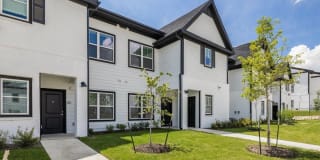 1102 Halsey Dr Gallery 1