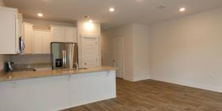 3-Bedroom Townhome - Admiral's Quarters Gallery 8