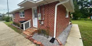 814 W Gonzalez St Gallery 36