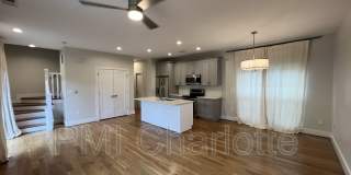 1106 N Alexander St Gallery 6