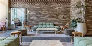 Kaye Gallery 47