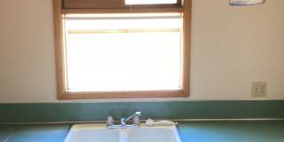 2 Bed 1 Bath Duplex with Attached Garage Gallery 11