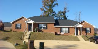 3B/3B Duplex On Tiger Transit Available August 2026! Gallery 1