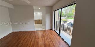 9105 SW 19th Pl Gallery 26