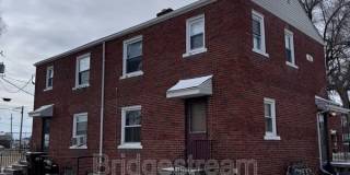 506 Middle St. Gallery 10