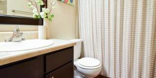 Riverset Apartments Gallery 12