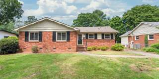 3 Bedroom Home in South Charlotte Gallery 1