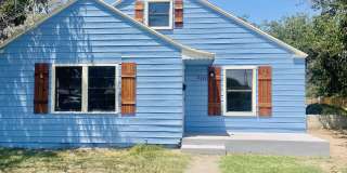 2202 24th Street Gallery 1