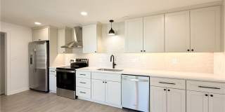 7601 Foster Street Gallery 5