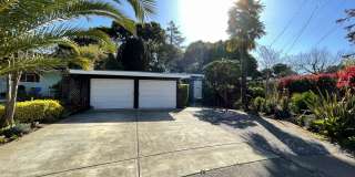 3 Bedroom, 2 Bath Home On Quiet Street Gallery 1