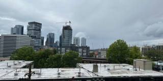 1 bedroom, 1 bathroom Condo with City View! Gallery 18