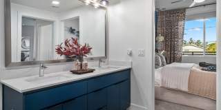 Aura Uptown Gallery 7