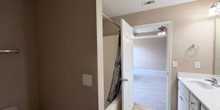 You've Found It! Split floor plan, fenced yard, extra storage Gallery 27