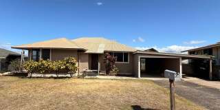 4-Bedroom / 2-Bathroom Home for Rent in Kahului! Gallery 1