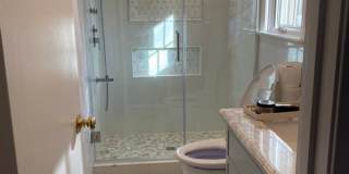 Gorgeous, fully remodeled 5 bed 3 bath centrally located in Great Falls Gallery 10