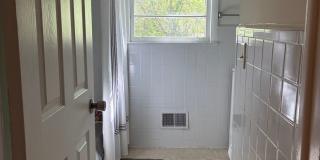 3 bedroom 2 bathroom near St. Mary's Hospital Gallery 23