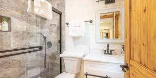 Stunning Fully Furnished 4-Bedroom Home with Amazing Views, EV Charger & Solar in Big Bear! Gallery 36