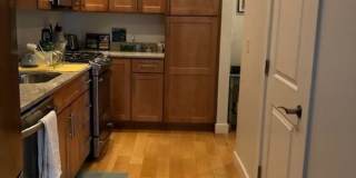 Studio Available September 1st!! - Fully Furnished - Great Portland Location! Gallery 5