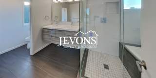 Luxury single-family home with inclusive water, sewer, and garbage Gallery 42