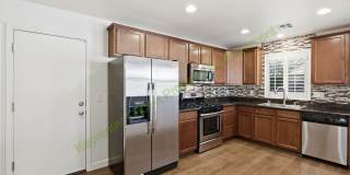 Beautiful Lyons Gate Home – 3 Bedroom + Office in Prime Gilbert Location! Gallery 9