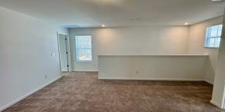4BR/2.5BA Two Car Garage in Element Park Gallery 18