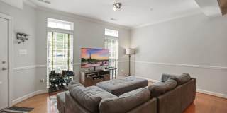 2580 Eastbourne Dr Gallery 7