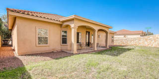 Westside area (Completely Furnished) Beautiful 4 bed/3 baths Westside area (Completely Furnished) Beautiful 4 bed/3 baths Gallery 10