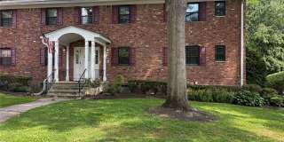 452 Somerset Drive Gallery 1