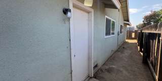 Cozy SE Visalia Home with Central Heating & Air Rent Ready! Gallery 22