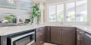 Valencia at Doral Gallery 13