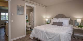 Midtown 15 Gallery 7