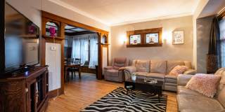 Oakland Lower 1/2 block to UWM Gallery 1