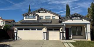 Custom-Built Home near Paradise Valley Golf Course Gallery 1