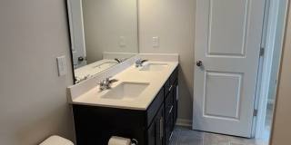 Spacious 3BR, 2 Car Garage Townhome in Raleigh Gallery 14