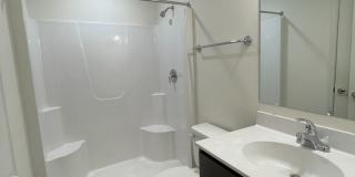 Like New One Bedroom Garden Apartment Gallery 8