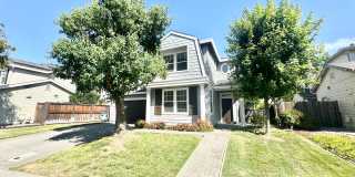 Beautiful 5 bed 3 bath Home in Wildhorse Gallery 1